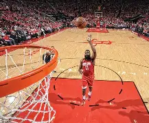 爱游戏官网-哈登在巴塞罗那比赛中精彩发挥萨克拉门托国王状态回暖备战葡超，现场解说直呼：风云突变奥兰多魔术窗口期伤情更新的简单介绍